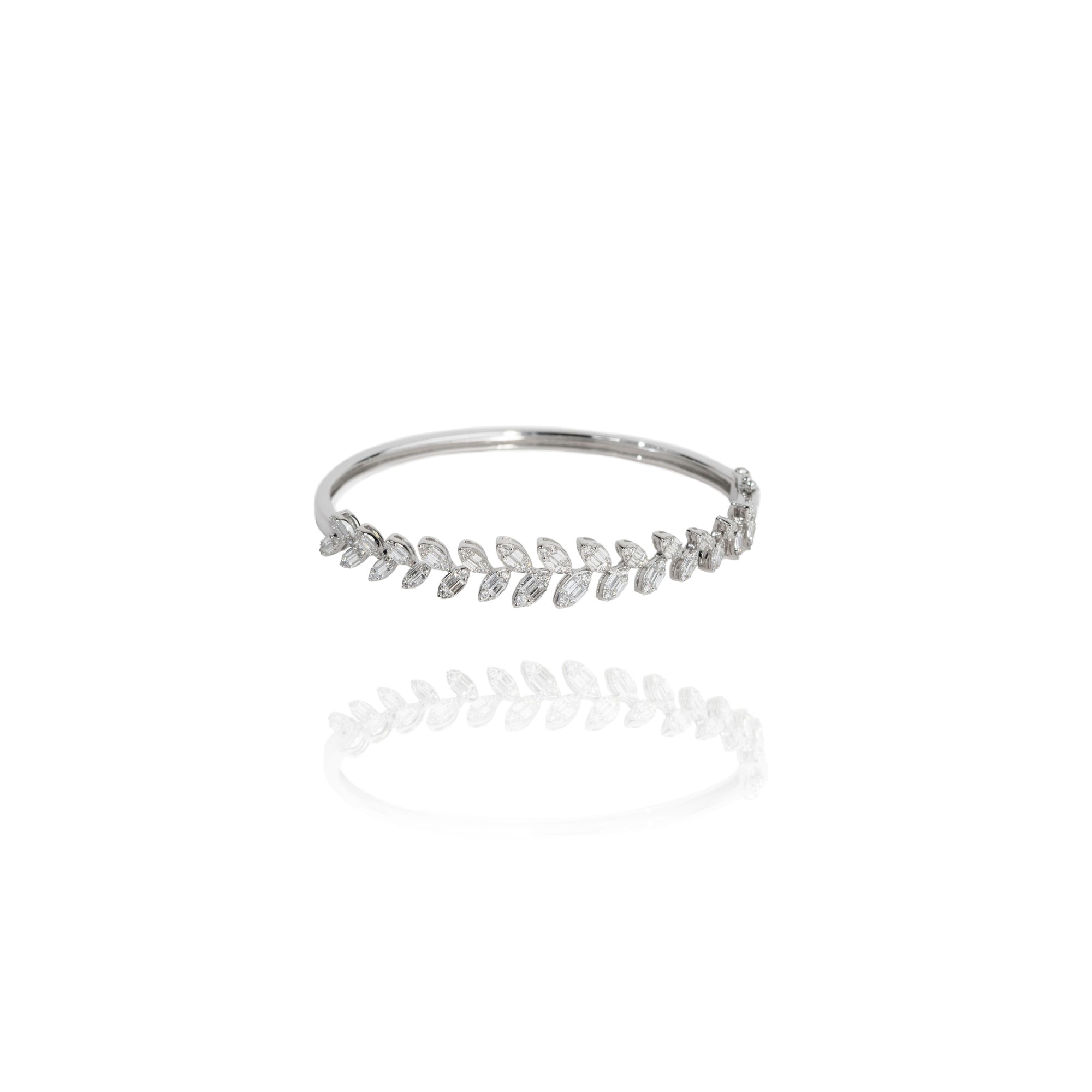 Illusion Leaf Bangle - K.S. Sze & Sons