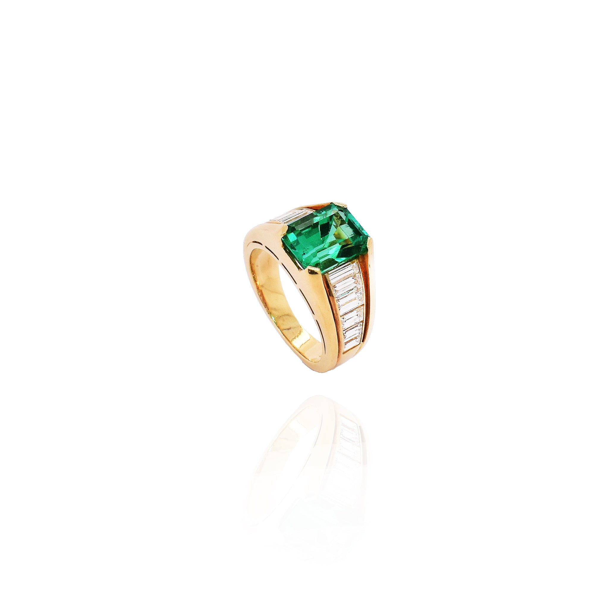 No Oil Colombian Emerald Ring - K.S. Sze & Sons