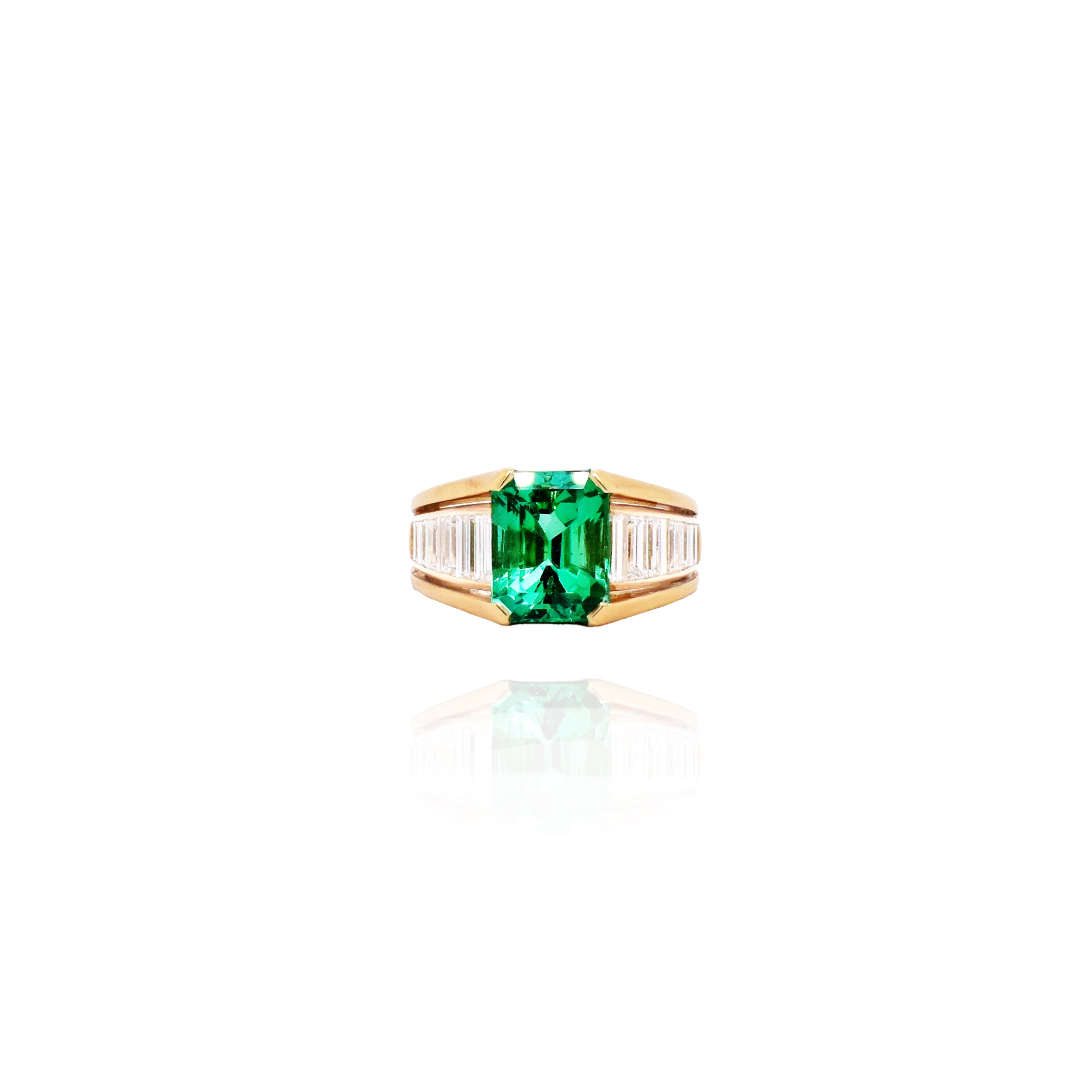 No Oil Colombian Emerald Ring - K.S. Sze & Sons