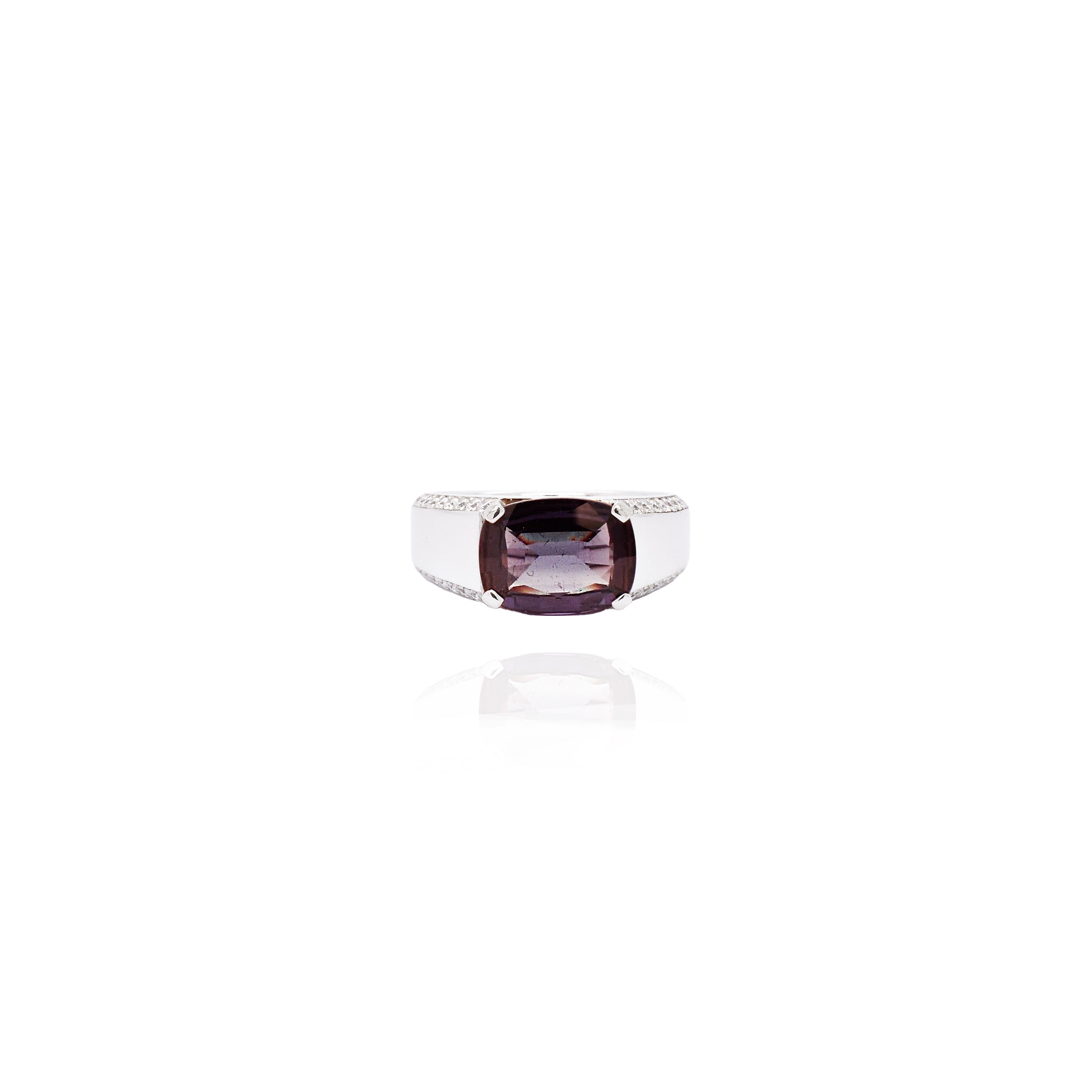 Alexandrite & Diamond Ring (Gubelin Certificate)
