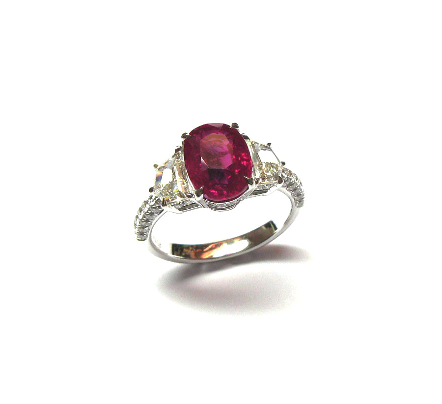 Oval-Shaped Unheated Ruby & Diamond Ring (GRS Certificate)