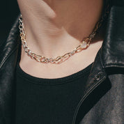 Collar Necklace in Yellow & White Gold With Moonstones