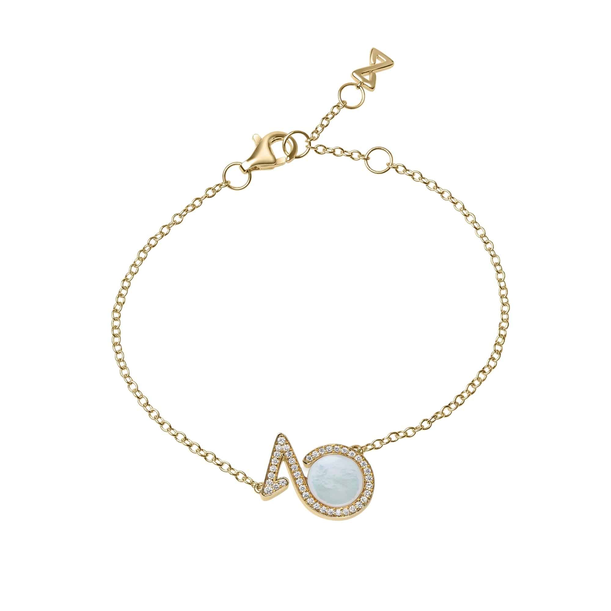 Bracelet In Yellow Gold With Mother Of Pearl And Diamonds - K.S. Sze & Sons