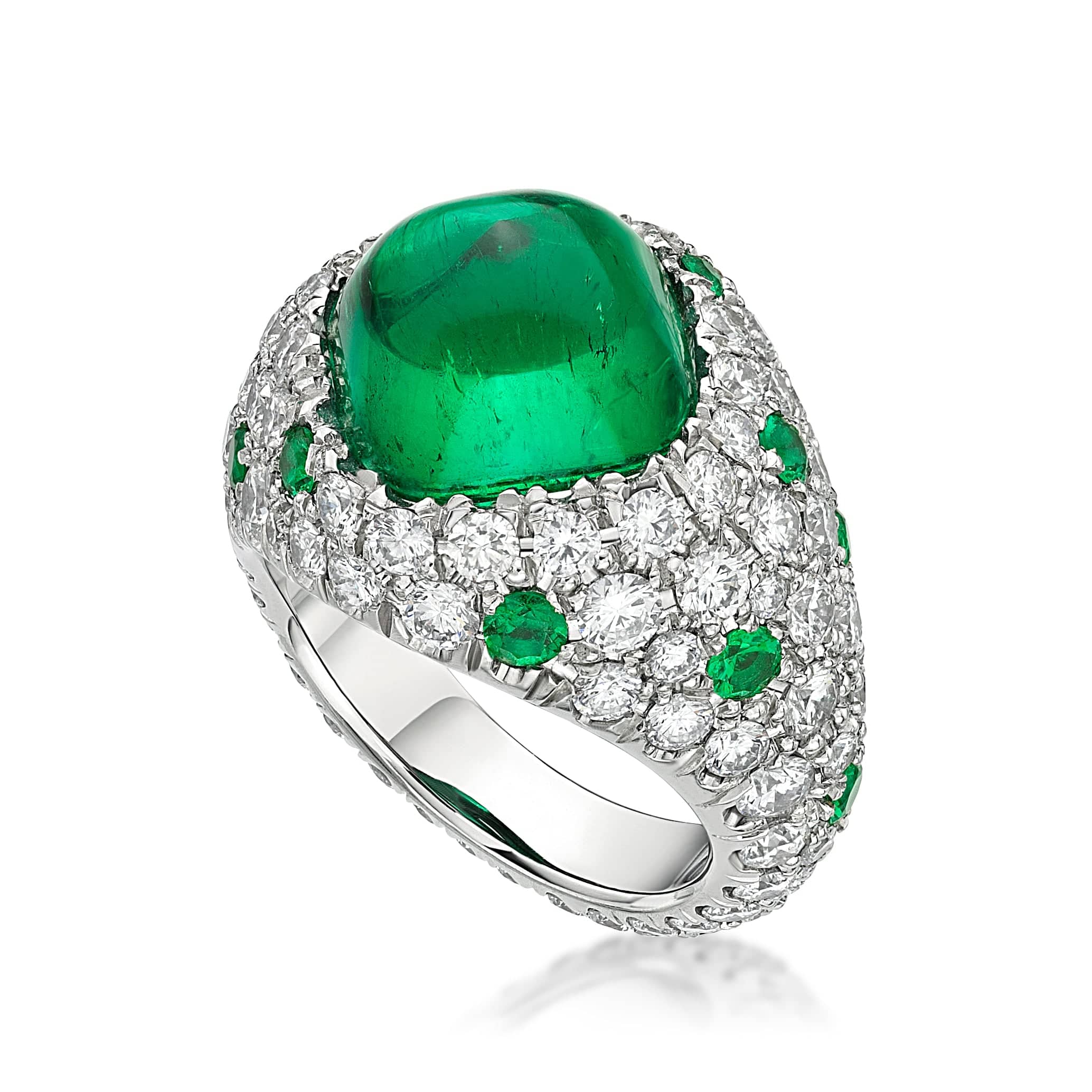 Cushion-Shaped Emerald & Diamond Ring (Gubelin Certificate)