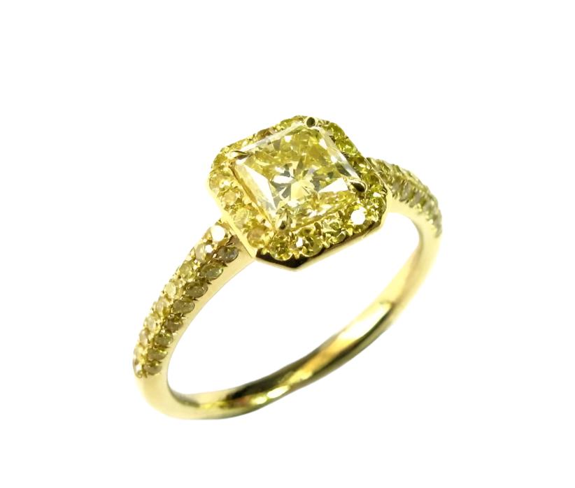 Fancy Intense Yellow Diamond Ring (GIA Certificate)