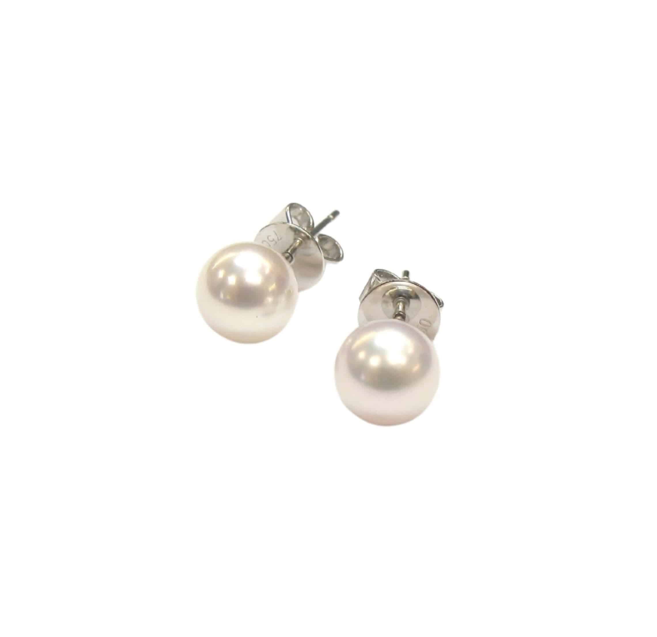 Japanese Cultured Pearl Earrings