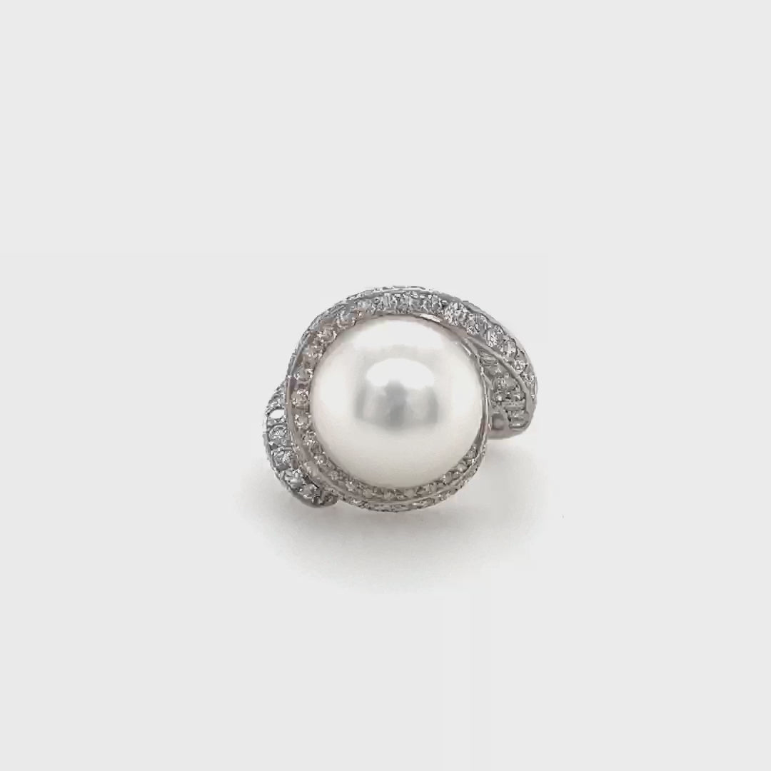 South Sea Pearl & Diamond Ring