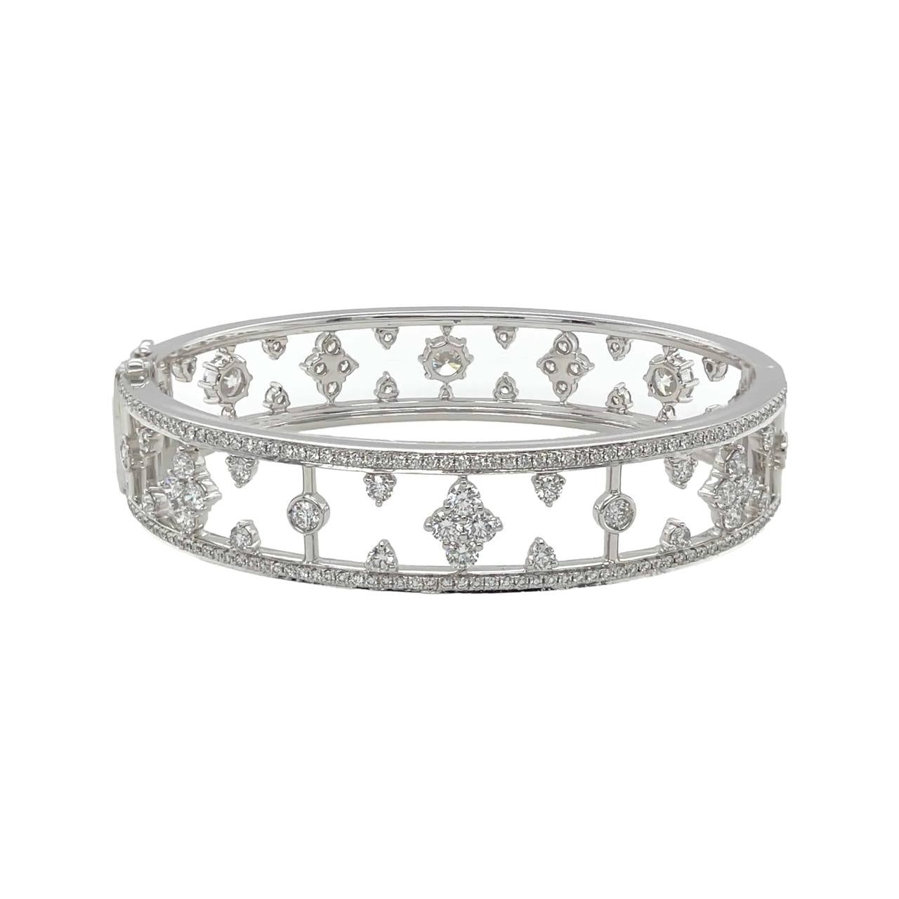 White Diamond Bangle (GIA Certificate) - K.S. Sze & Sons