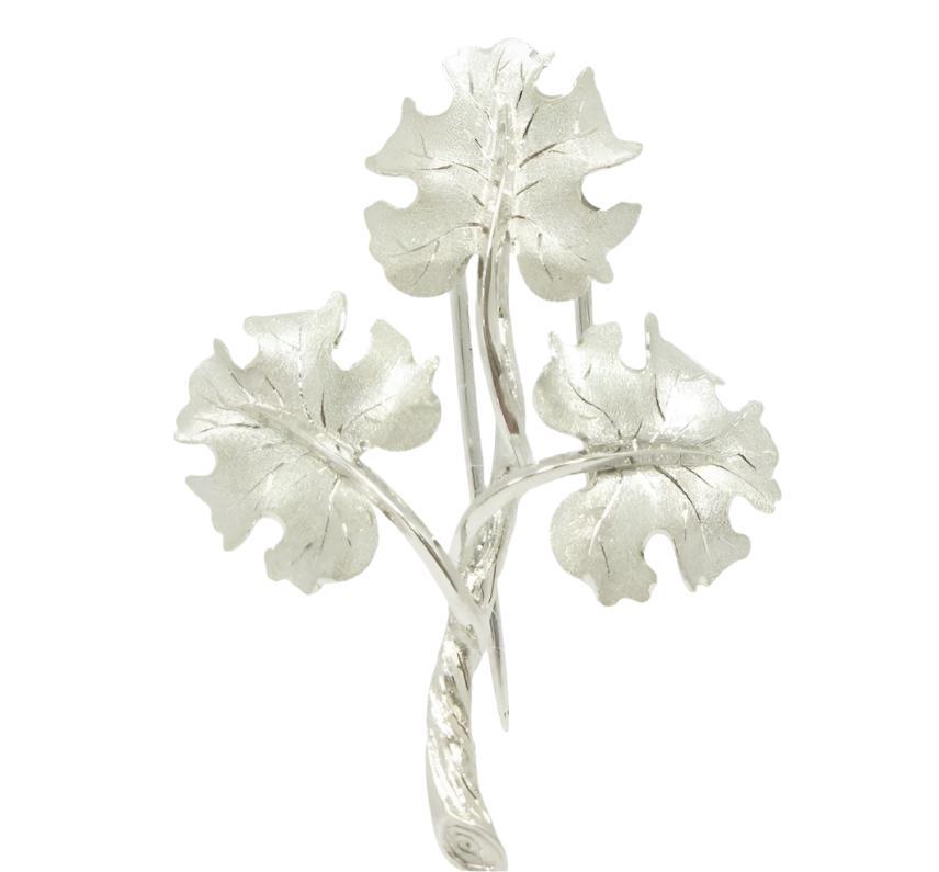 Leaves Design Gold Brooch - K.S. Sze & Sons