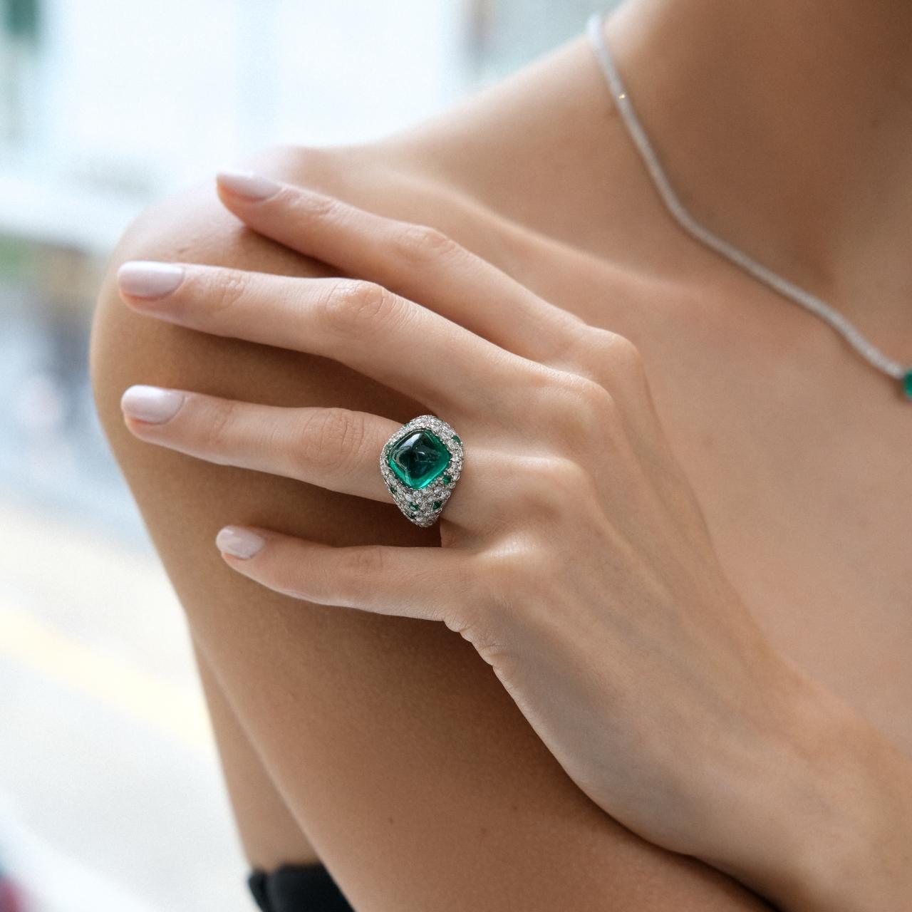 Cushion-Shaped Emerald Ring (Gubelin Certificate) - K.S. Sze & Sons