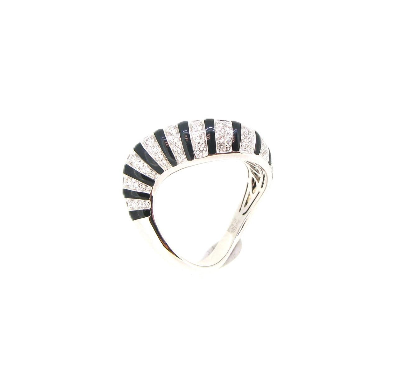 Diamond & Enamel Ring